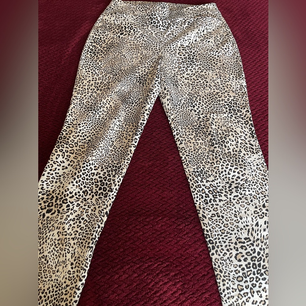 🐆 Chico’s Leopard Leggings M/10